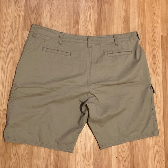 Wrangler Authentics Classic Cargo Shorts- NWOT - Picture 4 of 9
